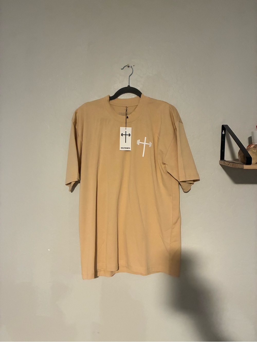 Holstrength Men’s Tan Crewneck Short-Sleeve Shirt